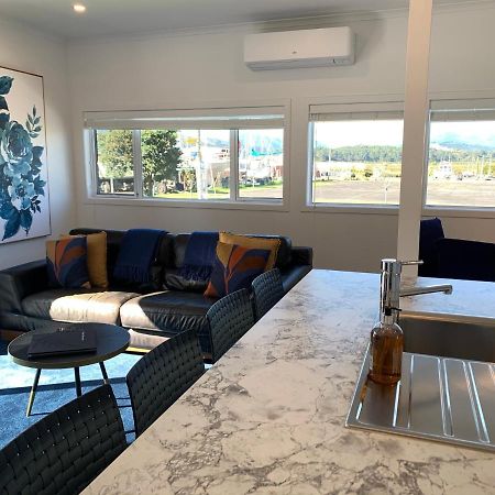 Coromandel Town Harbourside Cottage Luxury Accommodation Eksteriør bilde