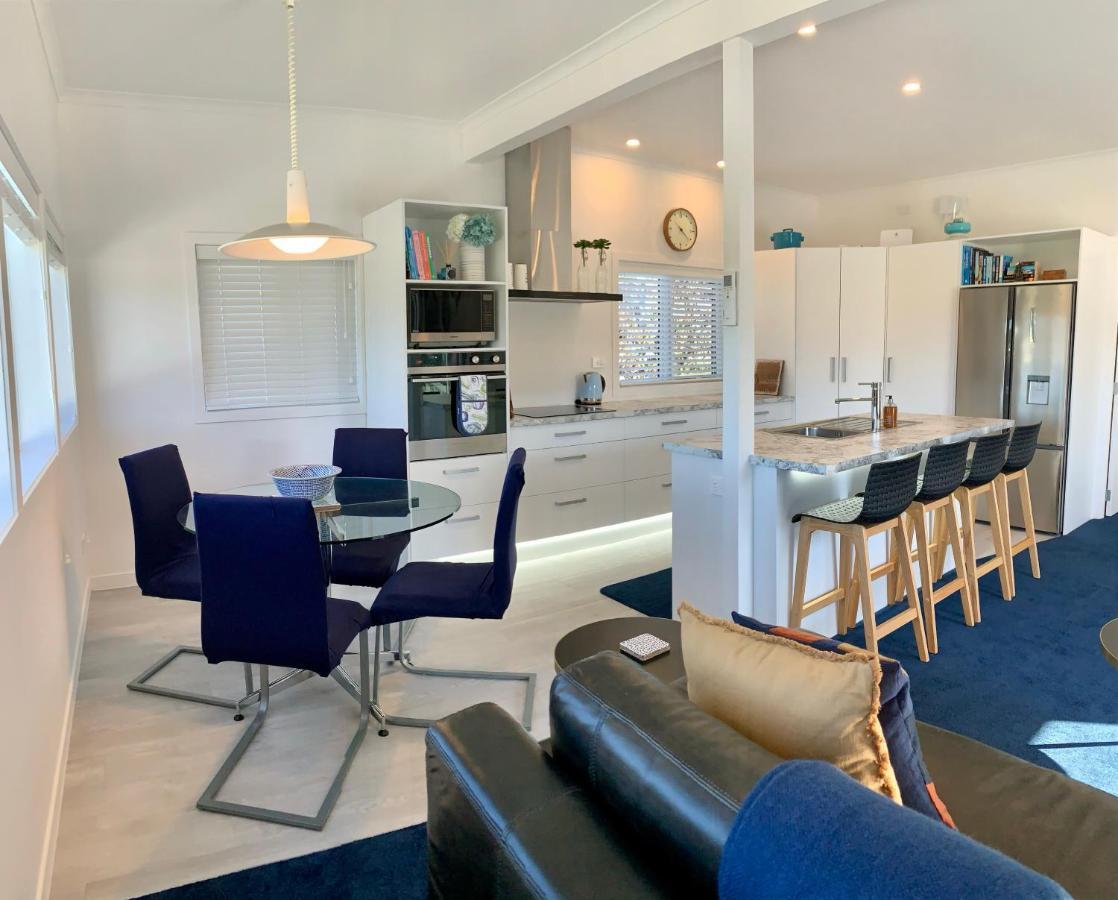 Coromandel Town Harbourside Cottage Luxury Accommodation Eksteriør bilde